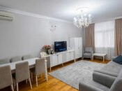 Satılır 2 otaqlı köhnə tikili 55 m², Xalqlar Dostluğu m., photo 1 from 8