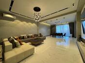 Satılır 8 otaqlı həyət evi/bağ evi 700 m², Səbail r., photo 3 from 8