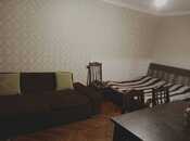 Satılır 1 otaqlı köhnə tikili 30 m², Qara Qarayev m., photo 2 from 8