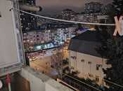 İcarəyə verilir 2 otaqlı köhnə tikili 60 m², İnşaatçılar m., photo 1 from 8