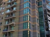 Satılır 4 otaqlı yeni tikili 205 m², 28 May m., photo 1 from 8