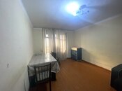 Satılır 3 otaqlı köhnə tikili 70 m², Elmlər Akademiyası m., photo 2 from 6