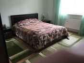 Satılır 3 otaqlı köhnə tikili 90 m², İnşaatçılar m., photo 3 from 8