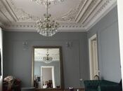 Satılır 6 otaqlı köhnə tikili 240 m², Səbail r., photo 4 from 8