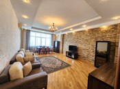 Сдаётся 3-комн. новостройка 140 м², м. Элмляр Академиясы, photo 1 from 8