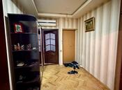 Satılır 4 otaqlı köhnə tikili 105 m², Memar Əcəmi m., photo 5 from 8