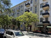 Объявление №6169435 - Баку, м. 28 мая, 2-комн., 60 м², 4/5 этаж