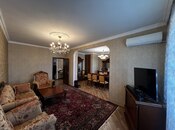 Satılır 5 otaqlı köhnə tikili 120 m², Xalqlar Dostluğu m., photo 3 from 8