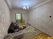 Satılır 2 otaqlı köhnə tikili 52 m², Xalqlar Dostluğu m., photo 1 from 8