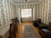 Satılır 2 otaqlı köhnə tikili 65 m², Nərimanov r., photo 2 from 8