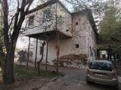 Satılır 3 otaqlı köhnə tikili 80 m², Qaraçuxur q., photo 1 from 8