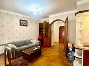 Satılır 5 otaqlı köhnə tikili 120 m², Nəsimi r., photo 3 from 8
