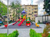 Продаётся 3-комн. вторичка 75 м², м. Кара Караев, photo 1 from 8
