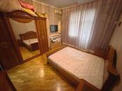 İcarəyə verilir 3 otaqlı köhnə tikili 135 m², Elmlər Akademiyası m., photo 2 from 8