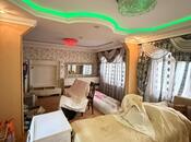 Satılır 4 otaqlı köhnə tikili 110 m², Xalqlar Dostluğu m., photo 2 from 8
