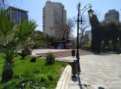 Satılır 2 otaqlı köhnə tikili 65 m², Nizami m., photo 4 from 8
