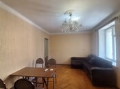 İcarəyə verilir 1 otaqlı köhnə tikili 35 m², İnşaatçılar m., photo 2 from 8