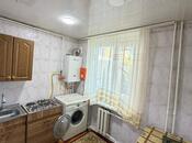 İcarəyə verilir 2 otaqlı köhnə tikili 50 m², Elmlər Akademiyası m., photo 4 from 6