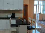 Satılır 3 otaqlı köhnə tikili 75 m², Qara Qarayev m., photo 6 from 8
