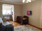 Satılır 2 otaqlı köhnə tikili 45 m², Bakıxanov q., photo 1 from 8