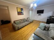 Satılır 3 otaqlı köhnə tikili 74 m², Elmlər Akademiyası m., photo 3 from 8