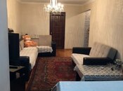 Satılır 3 otaqlı köhnə tikili 85 m², İnşaatçılar m., photo 1 from 8