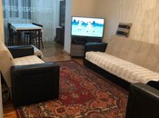 Satılır 3 otaqlı köhnə tikili 85 m², İnşaatçılar m., photo 3 from 8