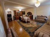 Satılır 5 otaqlı köhnə tikili 130 m², 8-ci mikrorayon q., photo 1 from 8