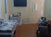 Продаётся 3-комн. вторичка 50 м², м. Низами, photo 1 from 8