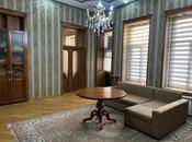Satılır 3 otaqlı köhnə tikili 114 m², Sahil m., photo 1 from 8