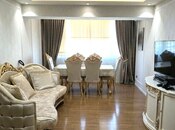 Satılır 3 otaqlı köhnə tikili 85 m², Elmlər Akademiyası m., photo 1 from 8