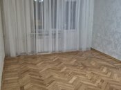 Продаётся 2-комн. вторичка 40 м², м. Элмляр Академиясы, photo 2 from 8