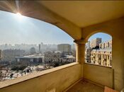 Satılır 3 otaqlı köhnə tikili 65 m², Nizami m., photo 1 from 8