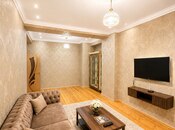 Сдаётся 2-комн. новостройка 80 м², м. 20 января, photo 3 from 8