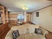 Satılır 3 otaqlı köhnə tikili 70 m², Sahil m., photo 3 from 8