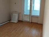 Продаётся 2-комн. вторичка 35 м², м. Кара Караев, photo 2 from 8