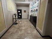 Продаётся 3-комн. новостройка 178 м², м. Низами, photo 2 from 8