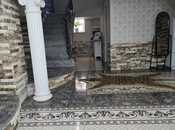 Satılır 14 otaqlı həyət evi/bağ evi 700 m², M.Ə.Rəsulzadə q., photo 2 from 8