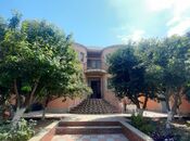 Satılır 5 otaqlı həyət evi/bağ evi 250 m², photo 1 from 8