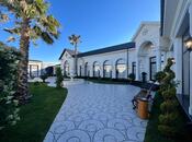 Satılır 5 otaqlı həyət evi/bağ evi 500 m², Şüvəlan q., photo 1 from 8