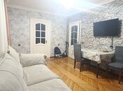 Satılır 3 otaqlı köhnə tikili 70 m², Elmlər Akademiyası m., photo 2 from 8