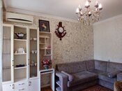 İcarəyə verilir 2 otaqlı köhnə tikili 55 m², Memar Əcəmi m., photo 1 from 8