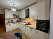Satılır 4 otaqlı köhnə tikili 105 m², Xalqlar Dostluğu m., photo 2 from 8
