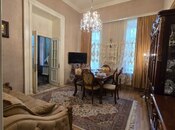 Satılır 3 otaqlı köhnə tikili 80 m², Nizami m., photo 1 from 7