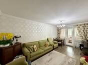 Satılır 3 otaqlı köhnə tikili 75 m², Xalqlar Dostluğu m., photo 2 from 8