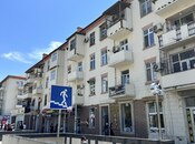 Satılır 3 otaqlı köhnə tikili 75 m², Qara Qarayev m., photo 1 from 8
