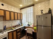 Satılır 3 otaqlı köhnə tikili 75 m², Qara Qarayev m., photo 7 from 8