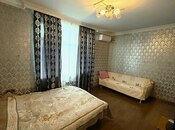 Satılır 2 otaqlı köhnə tikili 55 m², Bakıxanov q., photo 4 from 8