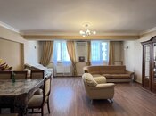 Satılır 3 otaqlı köhnə tikili 115 m², İnşaatçılar m., photo 4 from 8