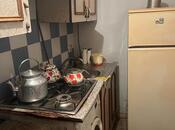 İcarəyə verilir 3 otaqlı köhnə tikili 45 m², Elmlər Akademiyası m., photo 3 from 8